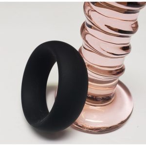 Wide Silicone Donut Ring - Black 2" - Image 3