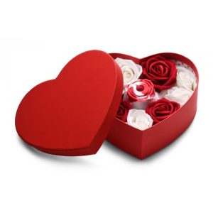 The Rose Lover's Gift Box - Swirl - Image 2